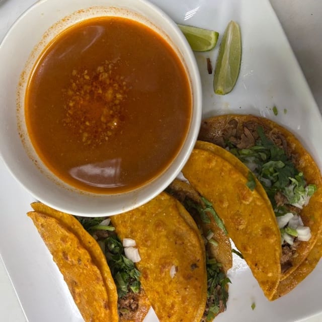 BIRRIA TACOS.